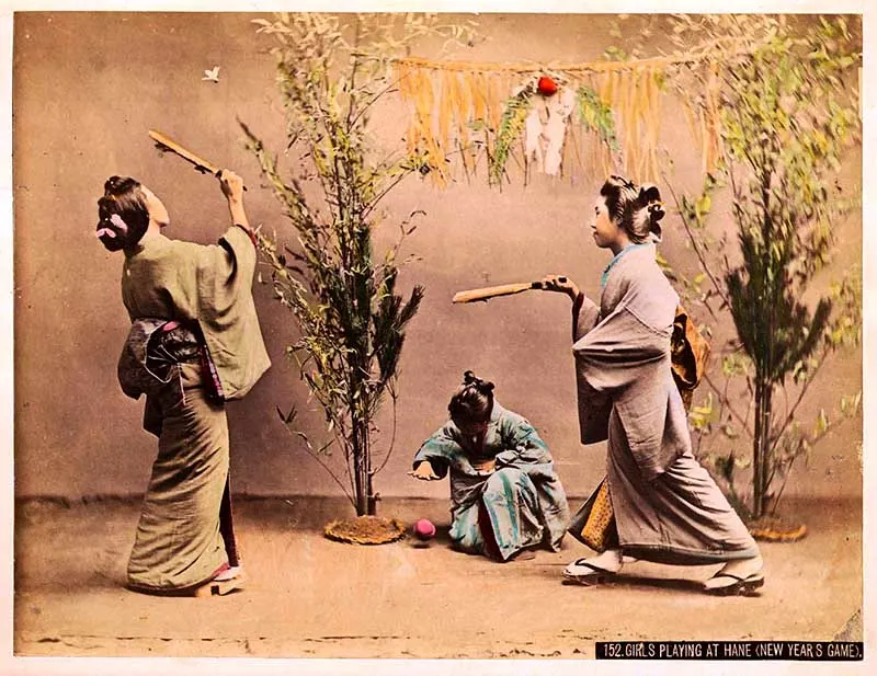 Old colourised Japanese photos.