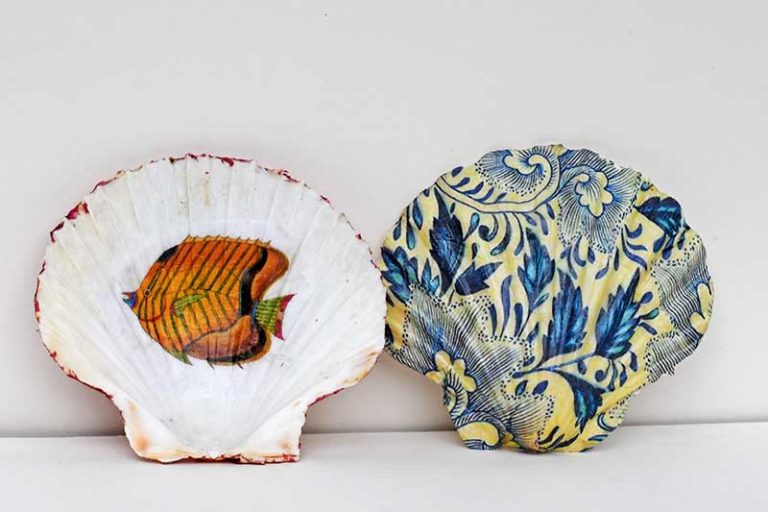 Decoupage shell dish