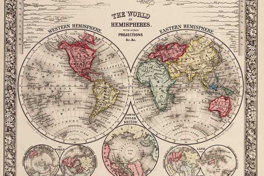 Hemisphere maps of the world