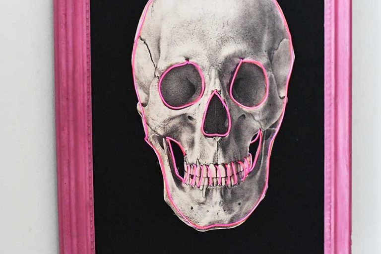 DIY skull decor for Halloween