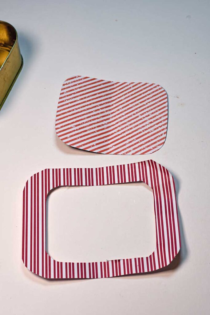 Cut out paper borders